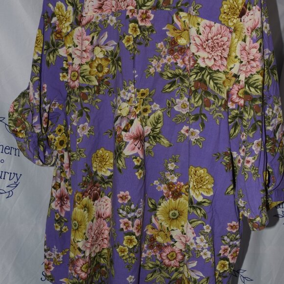 Denim 24/7 Floral, Button Front Blouse, Purple Background, size 32W - Picture 16 of 16